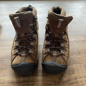 Women’s Keen Leather Waterproof Hiking Boot